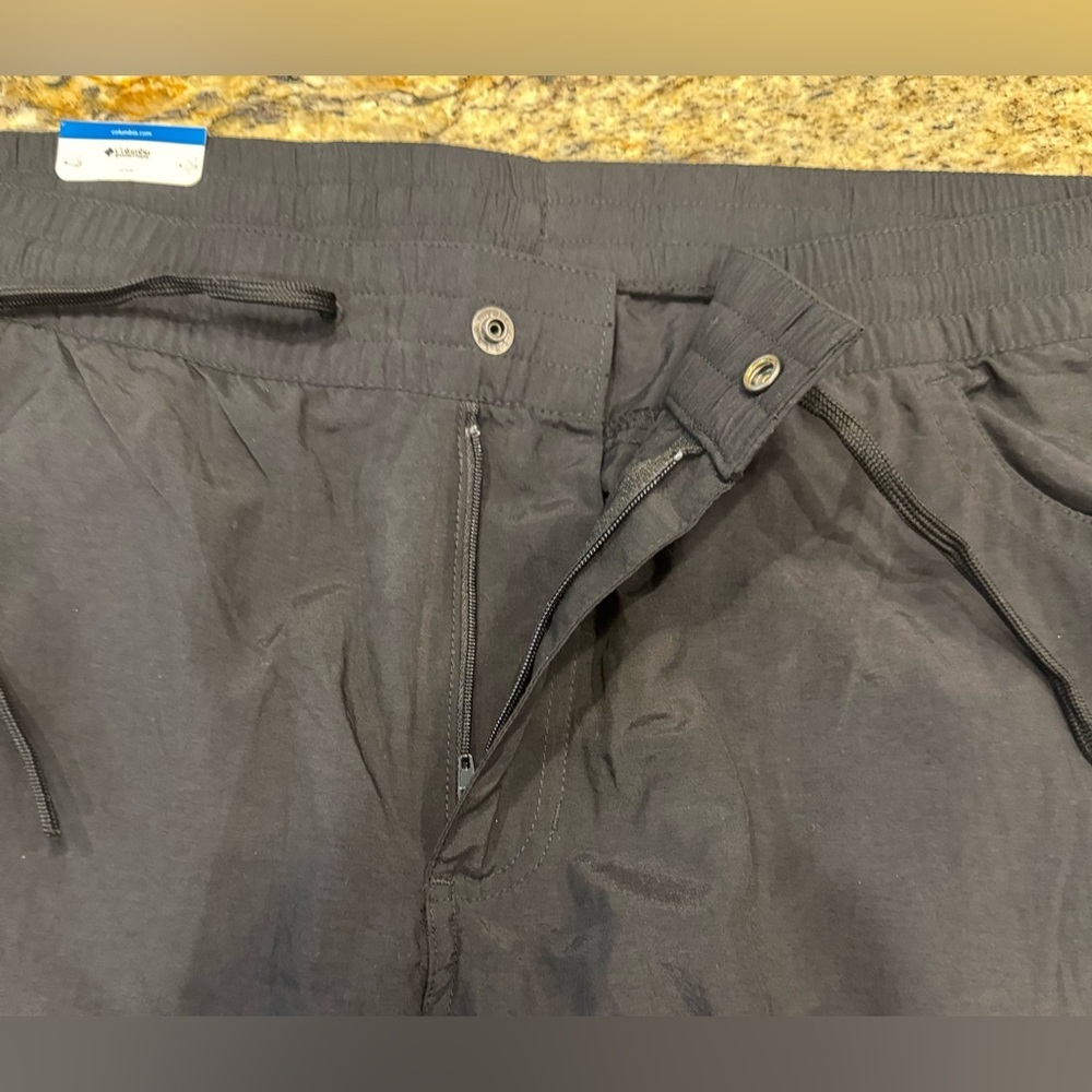 Columbia Straight Leg Regular Fit Women's Cargo Pant Size 2XL Black - Picture 9 of 13